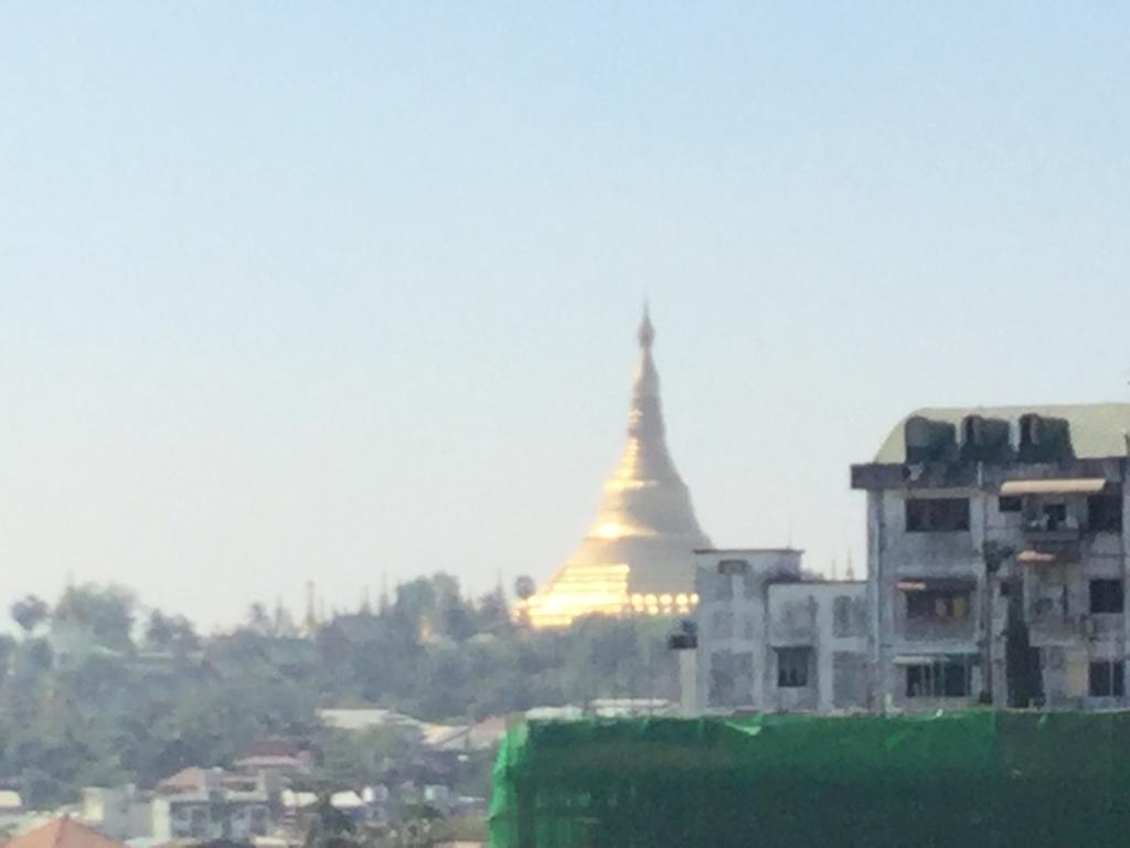 Crystal Palace Hotel Yangon Eksteriør bilde